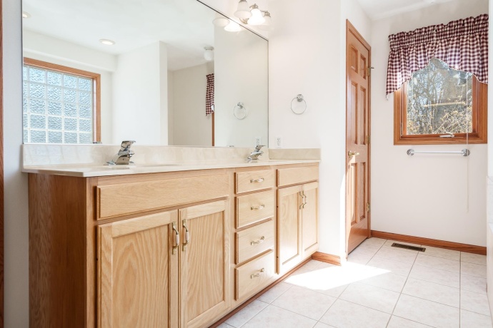 261 Red Tail, OREGON, Illinois 61061, 3 Bedrooms Bedrooms, ,3 BathroomsBathrooms,House,For Sale,Red Tail,202601595