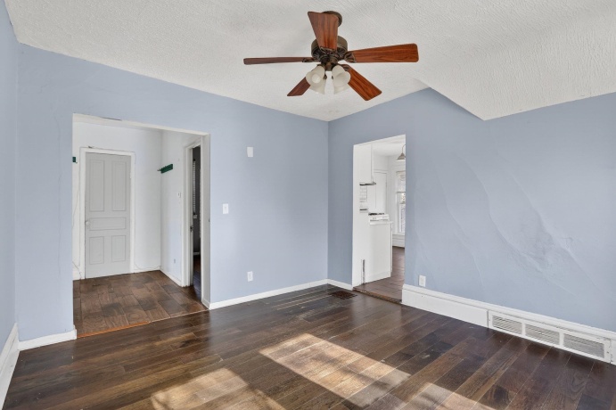 801 Winnebago, ROCKFORD, Illinois 61103, ,2 Units,For Sale,Winnebago,202601597