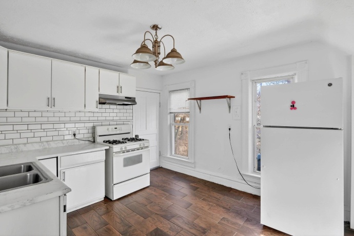 801 Winnebago, ROCKFORD, Illinois 61103, ,2 Units,For Sale,Winnebago,202601597