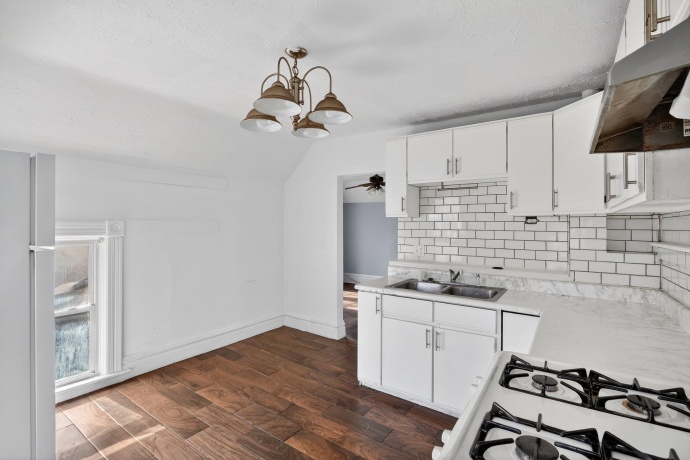 801 Winnebago, ROCKFORD, Illinois 61103, ,2 Units,For Sale,Winnebago,202601597