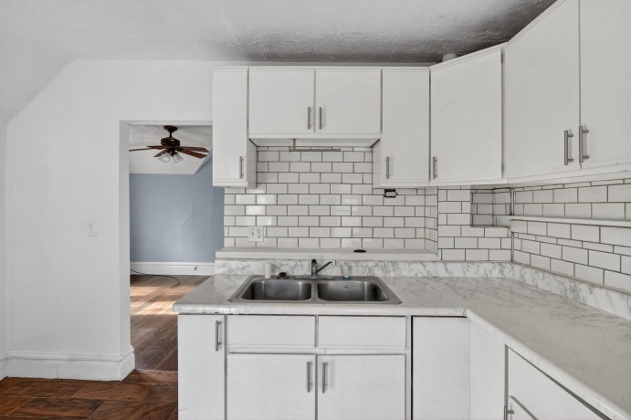 801 Winnebago, ROCKFORD, Illinois 61103, ,2 Units,For Sale,Winnebago,202601597