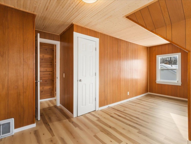 7643 Rogers, MACHESNEY PARK, Illinois 61115, 3 Bedrooms Bedrooms, ,1 BathroomBathrooms,House,For Sale,Rogers,202601599