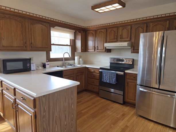 2544 TUCK-A-WAY, ROCKFORD, Illinois 61107, 3 Bedrooms Bedrooms, ,2 BathroomsBathrooms,House,For Sale,TUCK-A-WAY,202601600