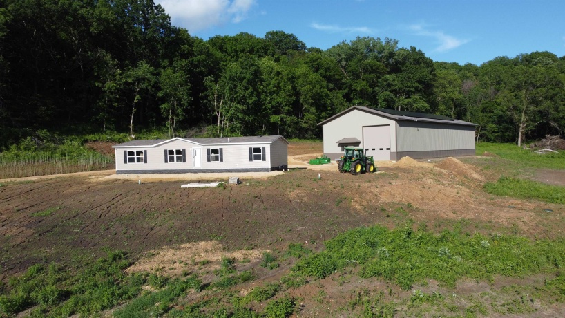 6163 Blanding, HANOVER, Illinois 61041, 4 Bedrooms Bedrooms, ,2 BathroomsBathrooms,House,For Sale,Blanding,202601604