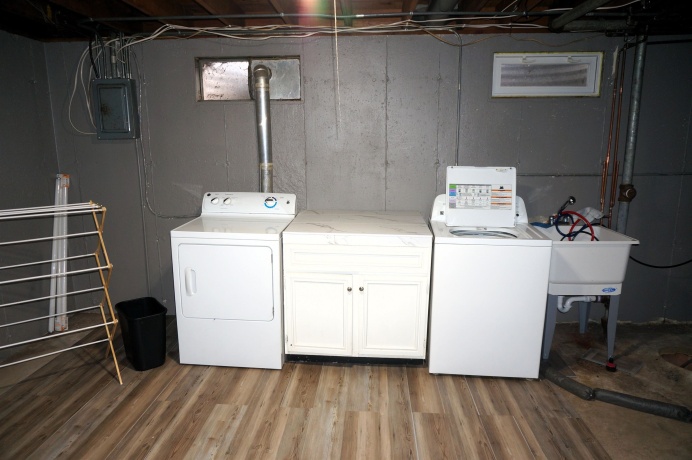 2328 Eggleston, ROCKFORD, Illinois 61108, 3 Bedrooms Bedrooms, ,1 BathroomBathrooms,House,For Sale,Eggleston,202601605