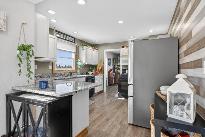 932 2nd, BYRON, Illinois 61010, 3 Bedrooms Bedrooms, ,1 BathroomBathrooms,House,For Sale,2nd,202601606