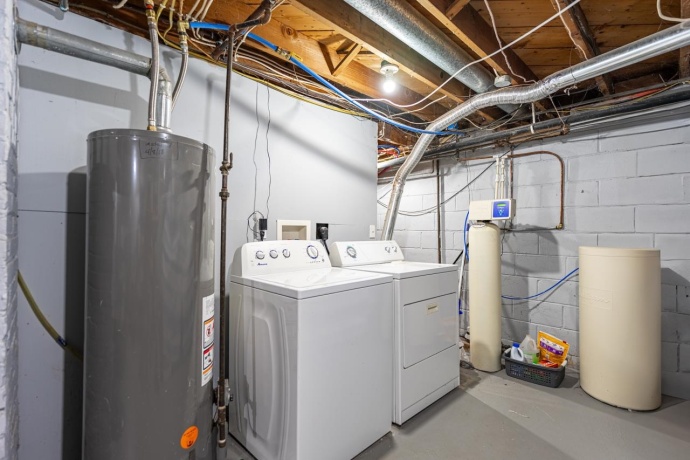 932 2nd, BYRON, Illinois 61010, 3 Bedrooms Bedrooms, ,1 BathroomBathrooms,House,For Sale,2nd,202601606