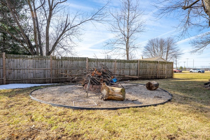 932 2nd, BYRON, Illinois 61010, 3 Bedrooms Bedrooms, ,1 BathroomBathrooms,House,For Sale,2nd,202601606