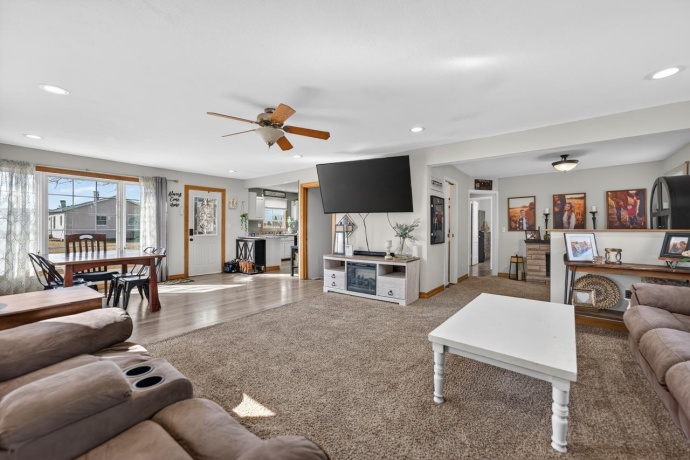 932 2nd, BYRON, Illinois 61010, 3 Bedrooms Bedrooms, ,1 BathroomBathrooms,House,For Sale,2nd,202601606