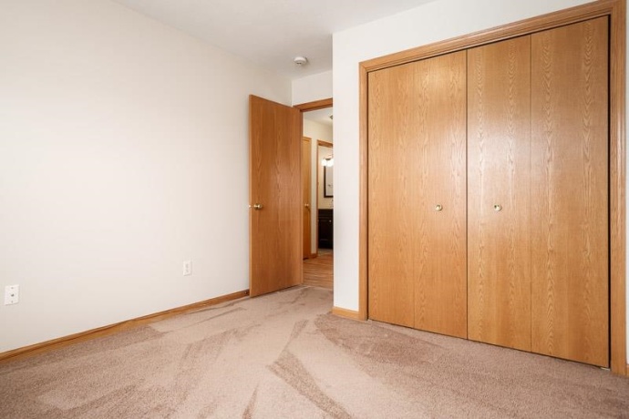 2530 Edgewood, BELOIT, Wisconsin 53511, 2 Bedrooms Bedrooms, ,1 BathroomBathrooms,Condominium,For Sale,Edgewood,202601607