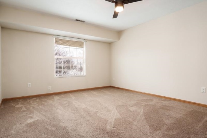 2530 Edgewood, BELOIT, Wisconsin 53511, 2 Bedrooms Bedrooms, ,1 BathroomBathrooms,Condominium,For Sale,Edgewood,202601607