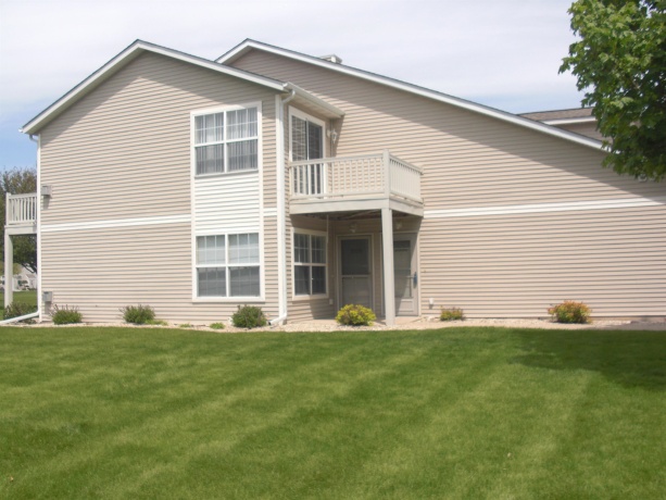 2530 Edgewood, BELOIT, Wisconsin 53511, 2 Bedrooms Bedrooms, ,1 BathroomBathrooms,Condominium,For Sale,Edgewood,202601607