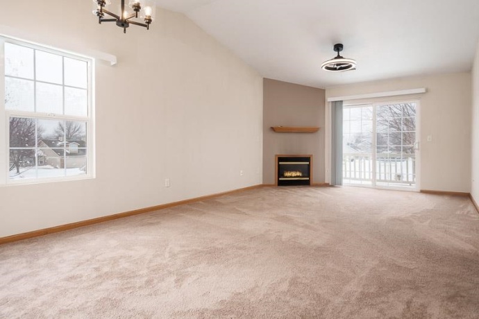 2530 Edgewood, BELOIT, Wisconsin 53511, 2 Bedrooms Bedrooms, ,1 BathroomBathrooms,Condominium,For Sale,Edgewood,202601607