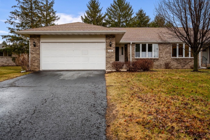 1290 TRAINER, ROCKFORD, Illinois 61108, 2 Bedrooms Bedrooms, ,3 BathroomsBathrooms,Condominium,For Sale,TRAINER,202601608