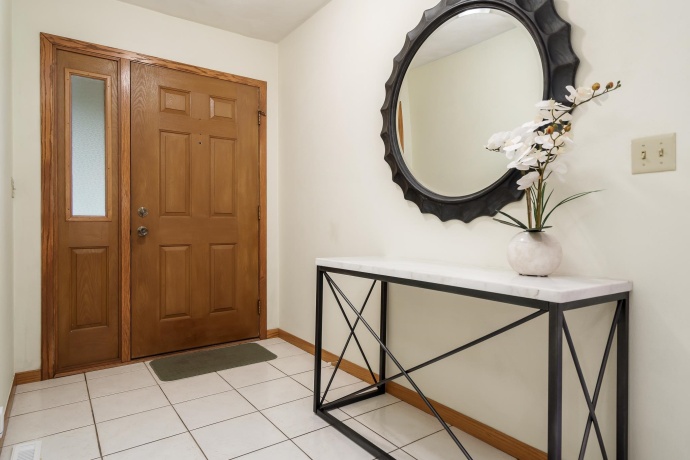 1290 TRAINER, ROCKFORD, Illinois 61108, 2 Bedrooms Bedrooms, ,3 BathroomsBathrooms,Condominium,For Sale,TRAINER,202601608