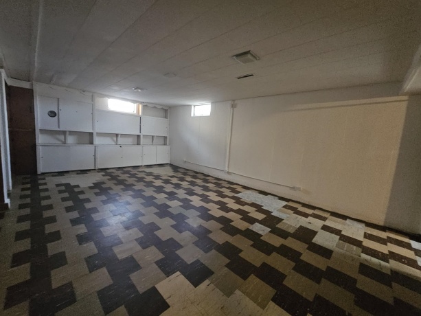 3612 Beach, ROCKFORD, Illinois 61108, 3 Bedrooms Bedrooms, ,2 BathroomsBathrooms,House,For Sale,Beach,202601611