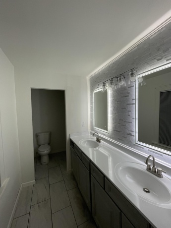 2024 Green, ROCKFORD, Illinois 61102, 3 Bedrooms Bedrooms, ,2 BathroomsBathrooms,House,For Sale,Green,202601613