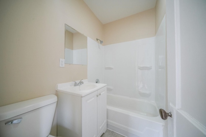 1428 North, ROCKFORD, Illinois 61103, 3 Bedrooms Bedrooms, ,2 BathroomsBathrooms,House,For Sale,North,202600885