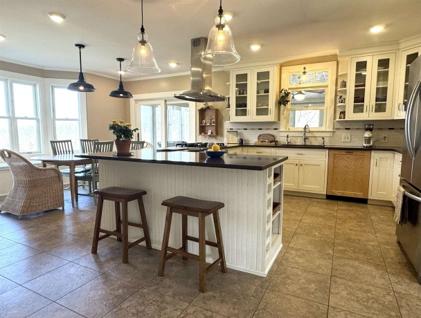 4989 Ford, SCALES MOUND, Illinois 61075, 5 Bedrooms Bedrooms, ,2 BathroomsBathrooms,House,For Sale,Ford,202601198