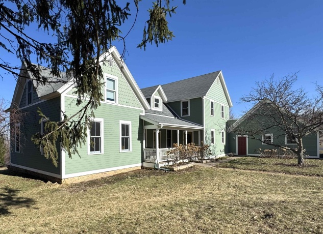 4989 Ford, SCALES MOUND, Illinois 61075, 5 Bedrooms Bedrooms, ,2 BathroomsBathrooms,House,For Sale,Ford,202601198