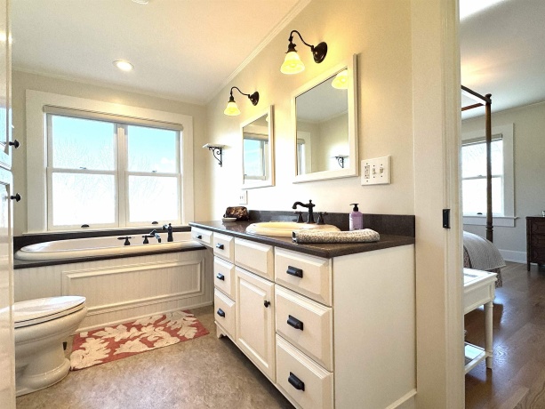 4989 Ford, SCALES MOUND, Illinois 61075, 5 Bedrooms Bedrooms, ,2 BathroomsBathrooms,House,For Sale,Ford,202601198