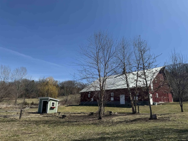 4989 Ford, SCALES MOUND, Illinois 61075, 5 Bedrooms Bedrooms, ,2 BathroomsBathrooms,House,For Sale,Ford,202601198