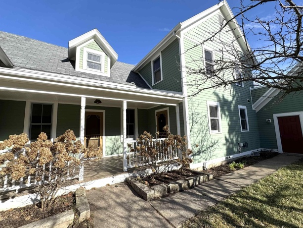 4989 Ford, SCALES MOUND, Illinois 61075, 5 Bedrooms Bedrooms, ,2 BathroomsBathrooms,House,For Sale,Ford,202601198