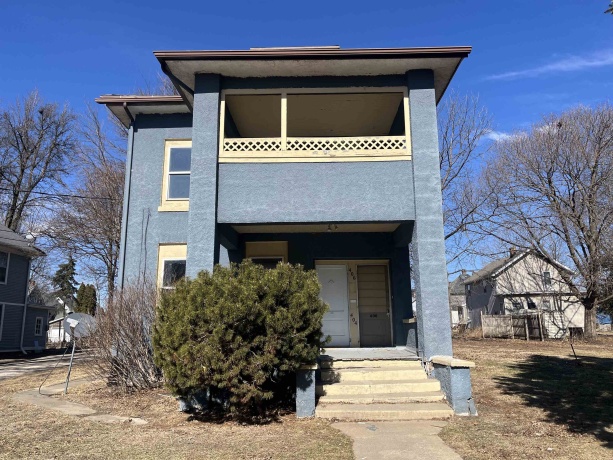 404-406 Prospect, FREEPORT, Illinois 61032, ,2 Units,For Sale,Prospect,202601617