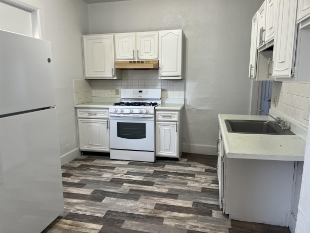 404-406 Prospect, FREEPORT, Illinois 61032, ,2 Units,For Sale,Prospect,202601617