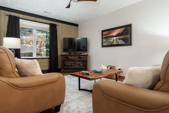 10113 MONARCH #3, ROSCOE, Illinois 61073, 2 Bedrooms Bedrooms, ,2 BathroomsBathrooms,Condominium,For Sale,MONARCH #3,202601618