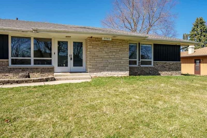 2745 WINDAMERE, ROCKFORD, Illinois 61109, 3 Bedrooms Bedrooms, ,2 BathroomsBathrooms,House,For Sale,WINDAMERE,202601621