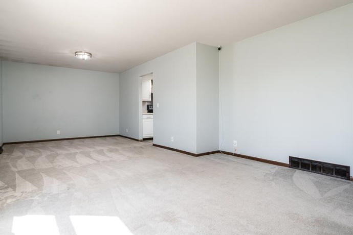 2745 WINDAMERE, ROCKFORD, Illinois 61109, 3 Bedrooms Bedrooms, ,2 BathroomsBathrooms,House,For Sale,WINDAMERE,202601621