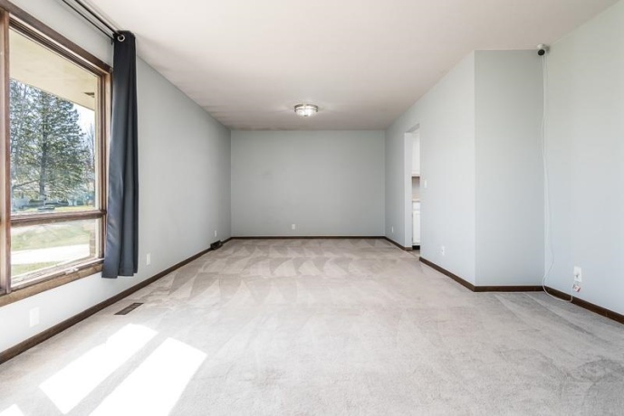 2745 WINDAMERE, ROCKFORD, Illinois 61109, 3 Bedrooms Bedrooms, ,2 BathroomsBathrooms,House,For Sale,WINDAMERE,202601621