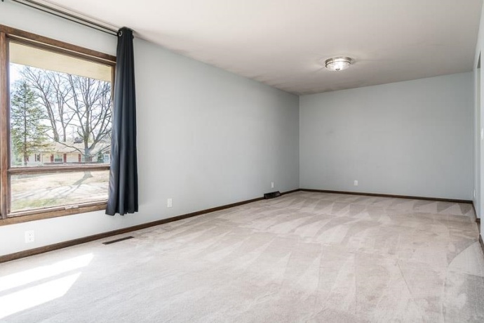 2745 WINDAMERE, ROCKFORD, Illinois 61109, 3 Bedrooms Bedrooms, ,2 BathroomsBathrooms,House,For Sale,WINDAMERE,202601621