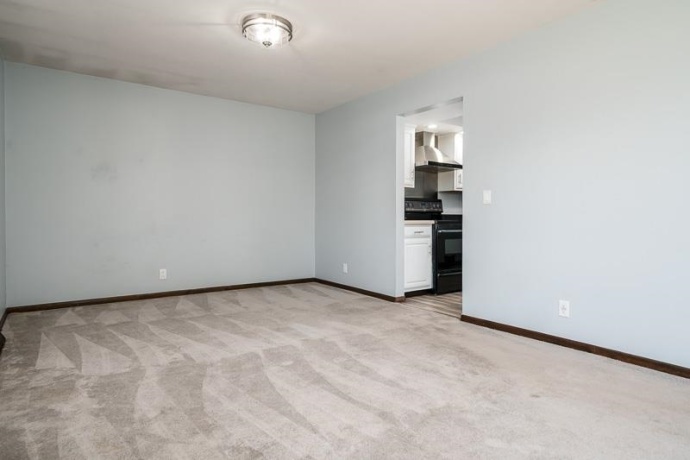 2745 WINDAMERE, ROCKFORD, Illinois 61109, 3 Bedrooms Bedrooms, ,2 BathroomsBathrooms,House,For Sale,WINDAMERE,202601621