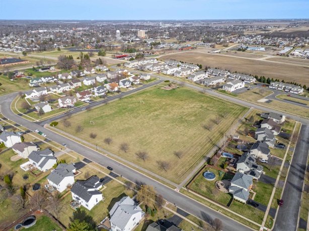 2155 Derby, BELVIDERE, Illinois 61008, 3 Bedrooms Bedrooms, ,2 BathroomsBathrooms,Condominium,For Sale,Derby,202601620