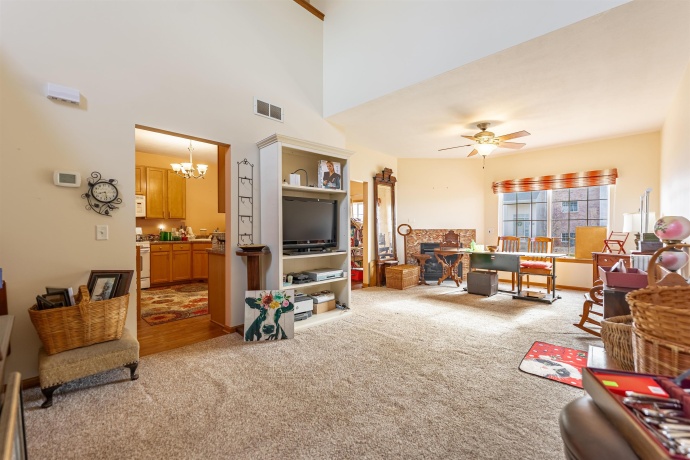 2155 Derby, BELVIDERE, Illinois 61008, 3 Bedrooms Bedrooms, ,2 BathroomsBathrooms,Condominium,For Sale,Derby,202601620