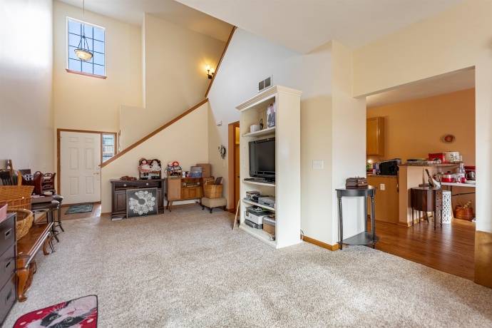 2155 Derby, BELVIDERE, Illinois 61008, 3 Bedrooms Bedrooms, ,2 BathroomsBathrooms,Condominium,For Sale,Derby,202601620