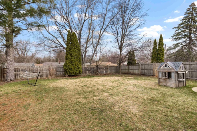 3904 BRENDENWOOD, ROCKFORD, Illinois 61107, 3 Bedrooms Bedrooms, ,2 BathroomsBathrooms,House,For Sale,BRENDENWOOD,202601622