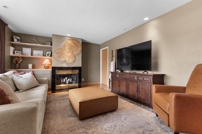 3904 BRENDENWOOD, ROCKFORD, Illinois 61107, 3 Bedrooms Bedrooms, ,2 BathroomsBathrooms,House,For Sale,BRENDENWOOD,202601622