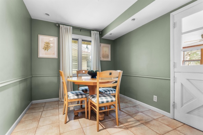 3904 BRENDENWOOD, ROCKFORD, Illinois 61107, 3 Bedrooms Bedrooms, ,2 BathroomsBathrooms,House,For Sale,BRENDENWOOD,202601622