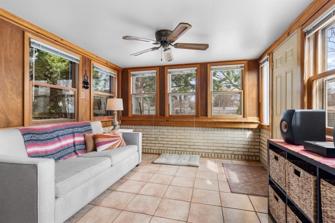 3904 BRENDENWOOD, ROCKFORD, Illinois 61107, 3 Bedrooms Bedrooms, ,2 BathroomsBathrooms,House,For Sale,BRENDENWOOD,202601622