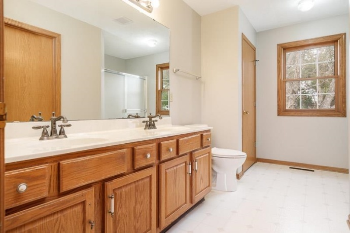 7448 Keystone, CALEDONIA, Illinois 61011, 4 Bedrooms Bedrooms, ,2 BathroomsBathrooms,House,For Sale,Keystone,202601624