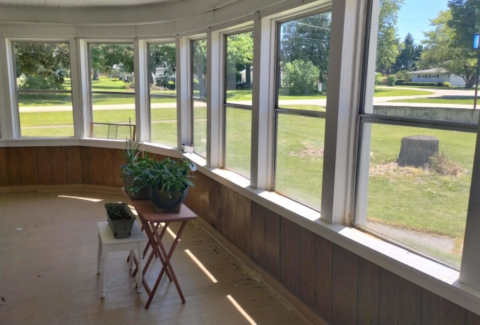 615 Park, WARREN, Illinois 61087, 3 Bedrooms Bedrooms, ,1 BathroomBathrooms,House,For Sale,Park,202601628