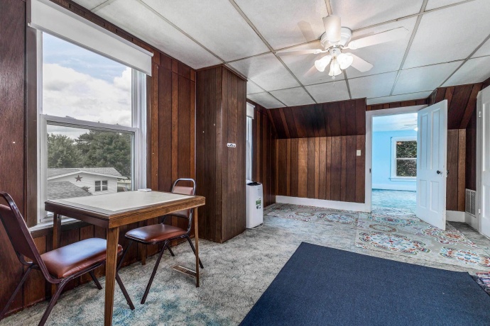 615 Park, WARREN, Illinois 61087, 3 Bedrooms Bedrooms, ,1 BathroomBathrooms,House,For Sale,Park,202601628