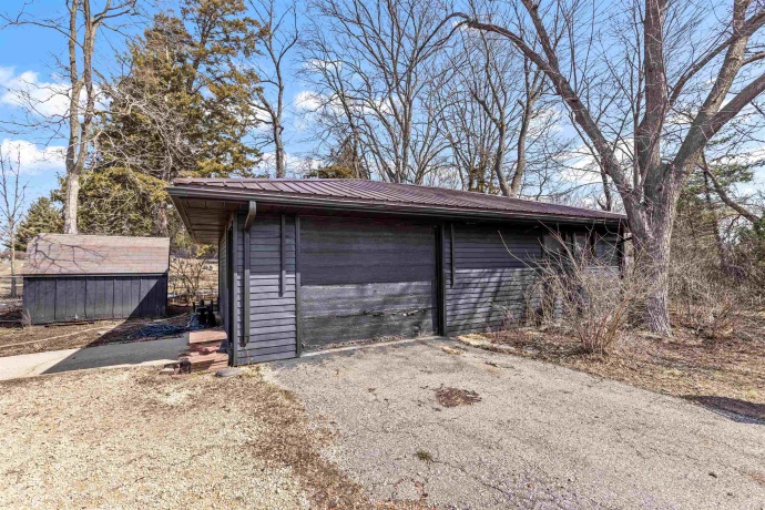 7010 PRAIRIE HILL, SOUTH BELOIT, Illinois 61080, 4 Bedrooms Bedrooms, ,2 BathroomsBathrooms,House,For Sale,PRAIRIE HILL,202601629