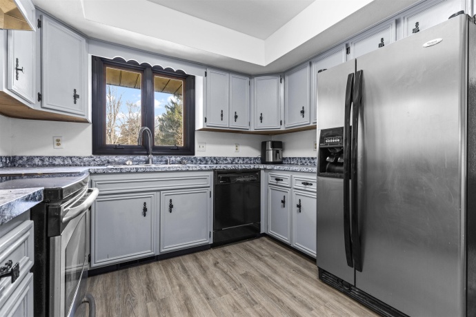 7010 PRAIRIE HILL, SOUTH BELOIT, Illinois 61080, 4 Bedrooms Bedrooms, ,2 BathroomsBathrooms,House,For Sale,PRAIRIE HILL,202601629