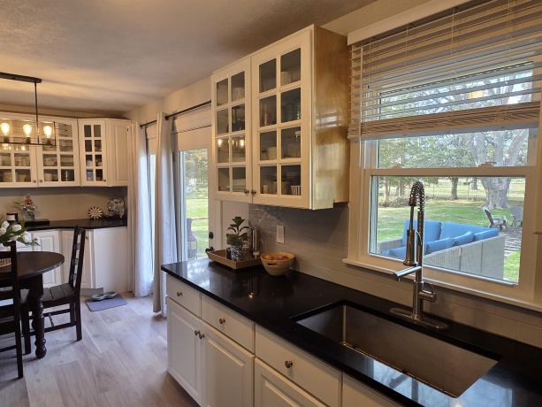 1534 Roosevelt, MACHESNEY PARK, Illinois 61115, 3 Bedrooms Bedrooms, ,2 BathroomsBathrooms,House,For Sale,Roosevelt,202601630