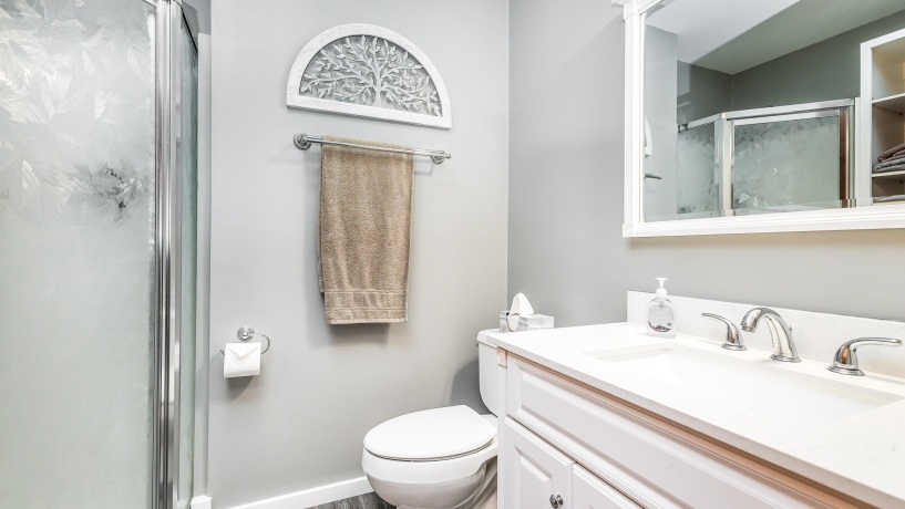 9A211 Walnut, APPLE RIVER, Illinois 61001, 4 Bedrooms Bedrooms, ,3 BathroomsBathrooms,House,For Sale,Walnut,202601632