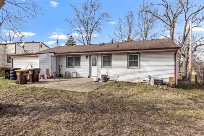 3009 Pleasant View, ROCKFORD, Illinois 61108, 2 Bedrooms Bedrooms, ,2 BathroomsBathrooms,House,For Sale,Pleasant View,202601633